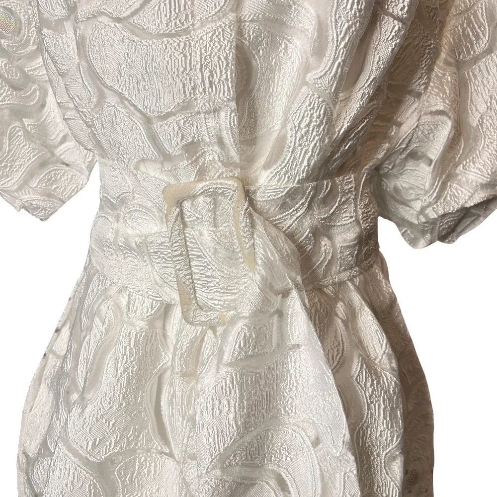 # A289   Nancy  Romantic Feminine  Resort Glamour White  Dress NWT M - Picture 11 of 11